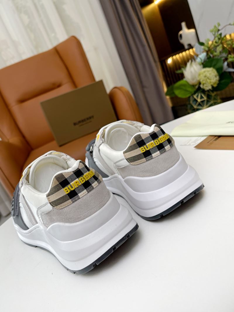 Burberry Low Shoes